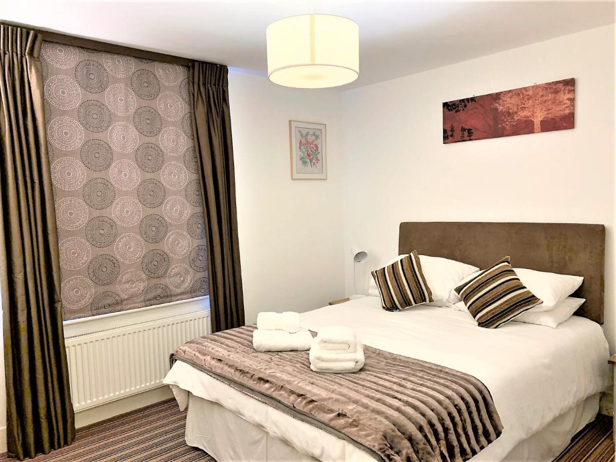 Riverside Channel5 "Holidays Homes In The Sun" Featured Central Canterbury Cottage With Free Parking Extérieur photo