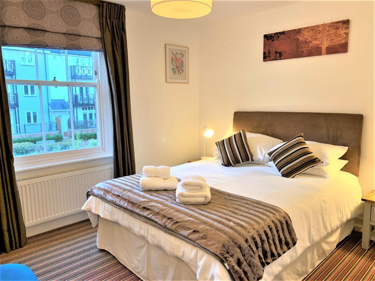 Riverside Channel5 "Holidays Homes In The Sun" Featured Central Canterbury Cottage With Free Parking Extérieur photo
